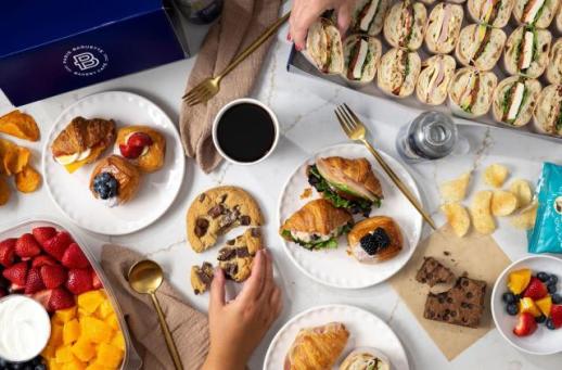 [식품·외식 뉴스픽] 하이트진로·파리바게뜨·제주삼다수·BBQ