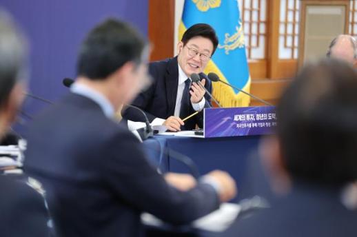 李 증권거래소는 백화점…썩은 상품 정리해야