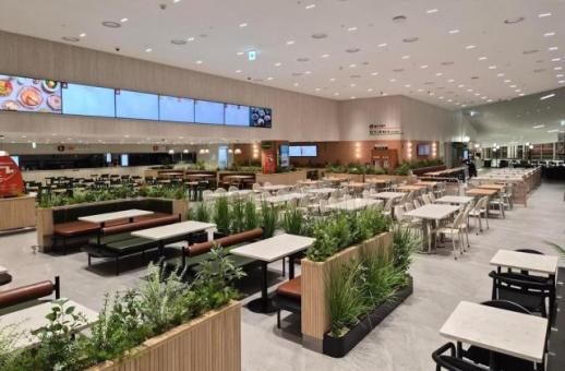 여객 회복 타고 공항으로 간다…식품·외식업계, 공항 F&B 쟁탈전