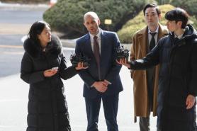 Coupangs interim CEO appears for questioning over massive data breach