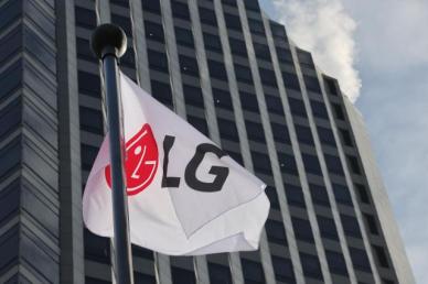 LG전자, 매출 89조 사상 최대에도 영업익 27% 급감... 뼈 깎는 체질 개선
