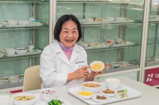 70세 영양사 국가시험 합격한 대구보건대 식품영양학과 정점숙 씨
