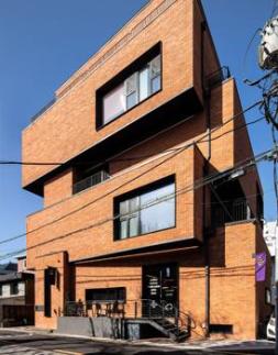 [우주성의 RE:스페이스] "쇳가루 날리던 공장이 서울의 브루클린으로"...성수동 10년의 기록