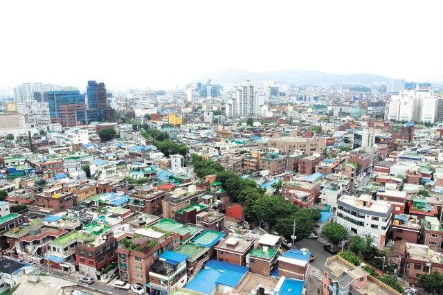 성수동 공업지역 전경 사진성수동 장인 천 번의 두들김