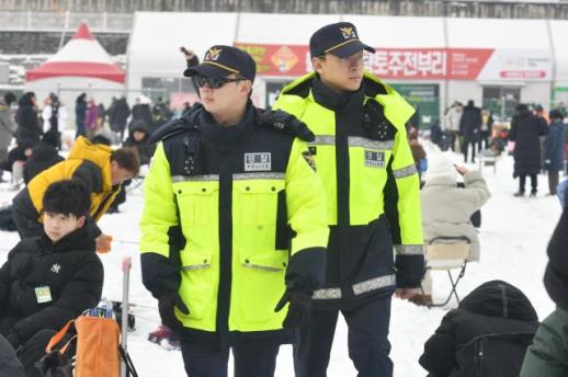 악천후 속에서도 안전 지킨 2026 화천산천어축제