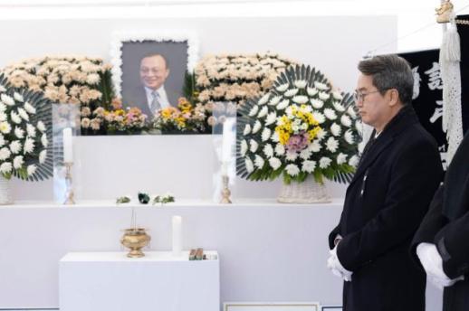 김동연 지사, 이해찬 전 국무총리 장례 절차 함께해