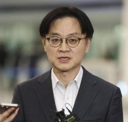 [속보] 靑 캄보디아 스캠조직 韓 국적 피의자 73명 오늘 저녁 강제송환