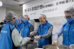 정태영 현대카드 부회장, 생활 밀착 혜택으로 카드 혁신 주도