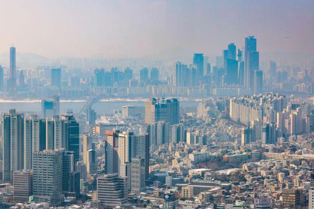 Tighter loans fuel demand for smaller apartments