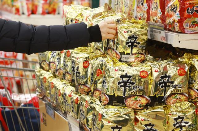 三养食品率先交卷 韩国方便面三巨头业绩分化显现