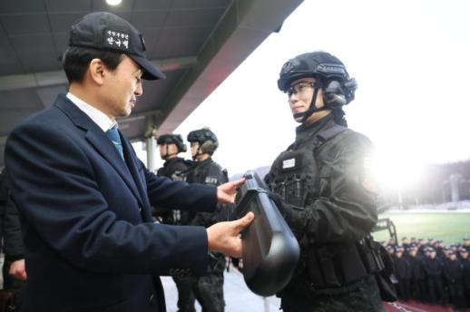안규백, 수방사 방문…수도권 방공·대테러 대비태세 점검