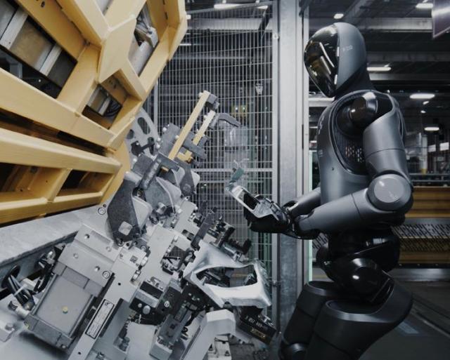 Figure AI's Figure 2 model works at a BMW assembly line/ Courtesy of Figure AI