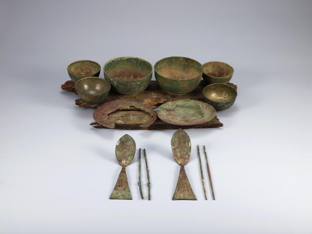 무령왕릉 식기 일괄