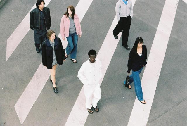 던스트 2026 봄 캠페인 ‘뉴트럴 아워스’ 사진LF