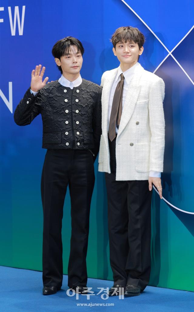 [포토] LUCY 신예찬·조원상, 2026 F/W 서울패션위크 참석
