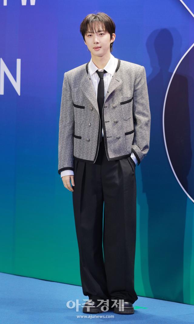 [포토] ​​​​​​​펜타곤 후이, 2026 F/W 서울패션위크 참석