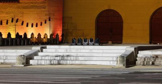 [BTS 광화문 D-45] 100년 만에 복원된 왕의 길 밟나 