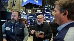 [뉴욕증시 마감] 월마트 강세·기술주 급락 엇갈리며 혼조세 