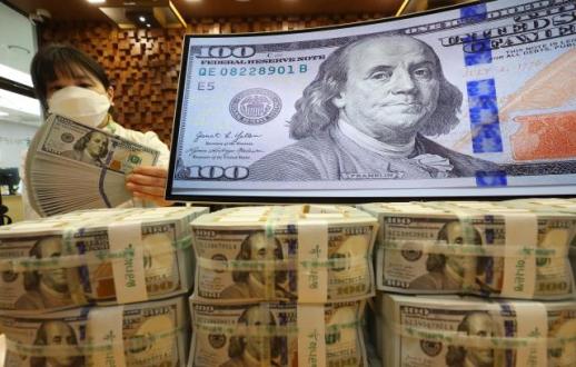 환율 방어에 외환보유액 두 달 연속↓…1월에 21억 달러 증발