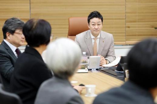 김진경 의장, 경기지역 야5당과 기초의원 선거구 획정 관련 의견 나눠