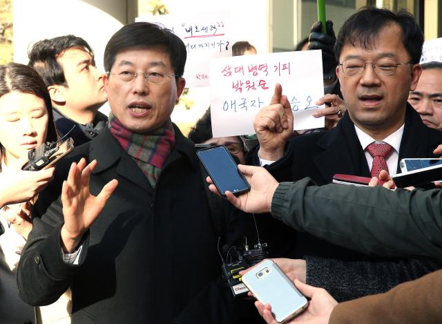 박원순 아들 병역 비리 의혹 제기자들 2심서 무죄...10년 만에 판결 뒤집혀