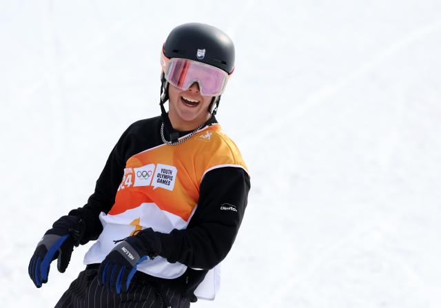 Lee Chae-woon is South Korea’s first snowboard world champion. [Photo=Yonhap]
