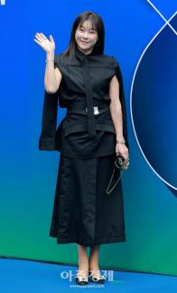 [포토] 현영, 2026 F/W 서울패션위크 참석