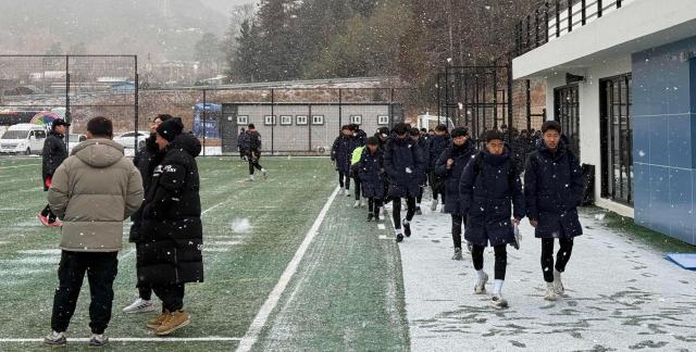 강진군이 지난 1월 초부터 본격 운영에 들어간 2026년 동계 전지훈련이 2월 초 현재까지 큰 차질 없이 안정적으로 진행되고 있다사진강진군