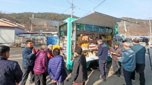 장보기 걱정 뚝!…임실군, 찾아가는 이동장터 본격 운영