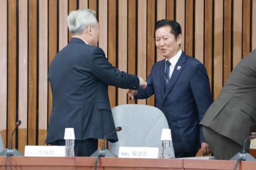 정청래, 초선 의원과 간담회서 뭉치면 승리 합당 의지 재확인