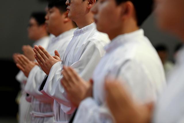 The 2026 Archdiocese of Seoul Deacon Ordination Ceremony is being held at Myeongdong Cathedral in Jung-gu, central Seoul, on Feb. 5. 2026. Yonhap