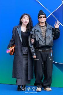 [포토] 김국희·류경환 부부, 2026 F/W 서울패션위크 참석