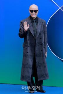[포토] 홍석천, 2026 F/W 서울패션위크 참석