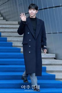 [포토] 현우, 2026 F/W 서울패션위크 참석