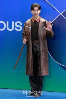 [포토] ​​​​​​​마술사 하재용, 2026 F/W 서울패션위크 참석