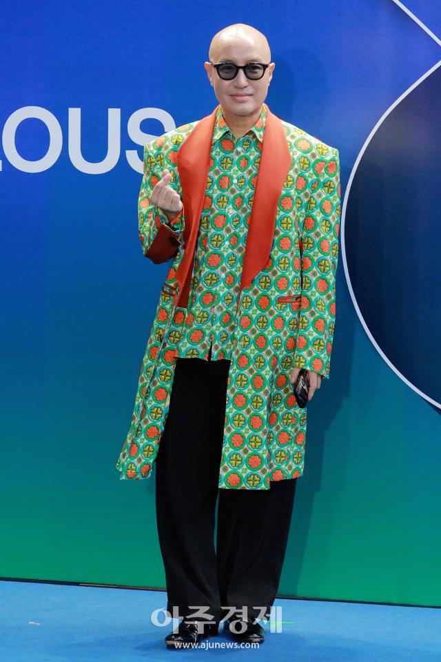 [포토] 홍석천, 2026 F/W 서울패션위크 참석