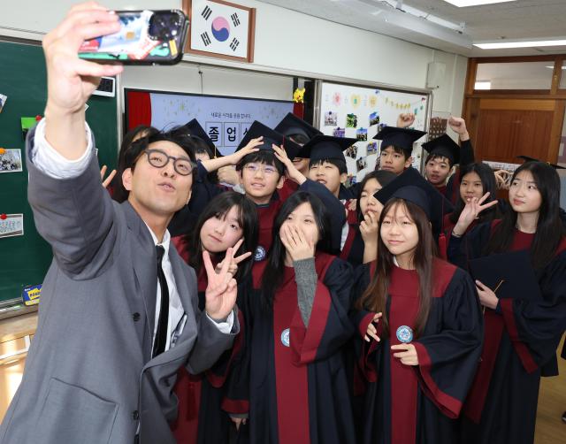 寒门难出贵子 仅四分之一韩国人认为社会阶层流动顺畅