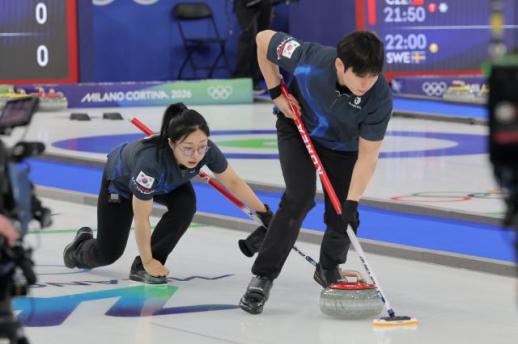 South Korea captures first win in mixed doubles curling at Winter Games