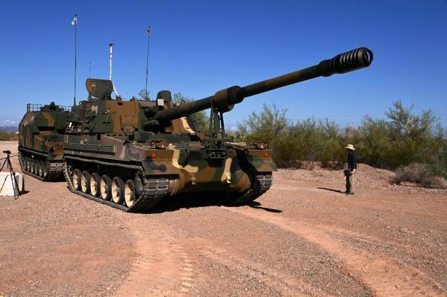 A K9A1 self-propelled howitzer developed by Hanwha Aerospace