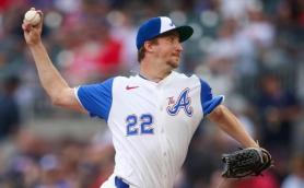 Pitcher Erick Fedde Agrees to One-Year Deal to Return to Chicago White Sox