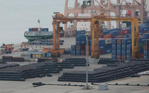 Chinese steel prices hit 8-week low, weighing on South Korean mills