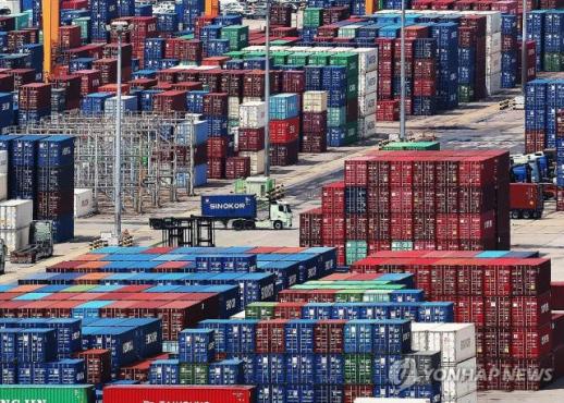 韩国本月上旬实现贸易顺差 半导体出口翻倍增长 