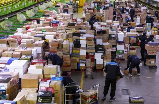 Busy hands racing the holiday clock 