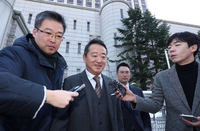 검찰, 인보사 사태 이웅열 상고 포기…5년 7개월 만에 형사사건 종결