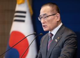 위성락 안보는 국민 생존 문제…정책자문위원 54명과 현안 논의