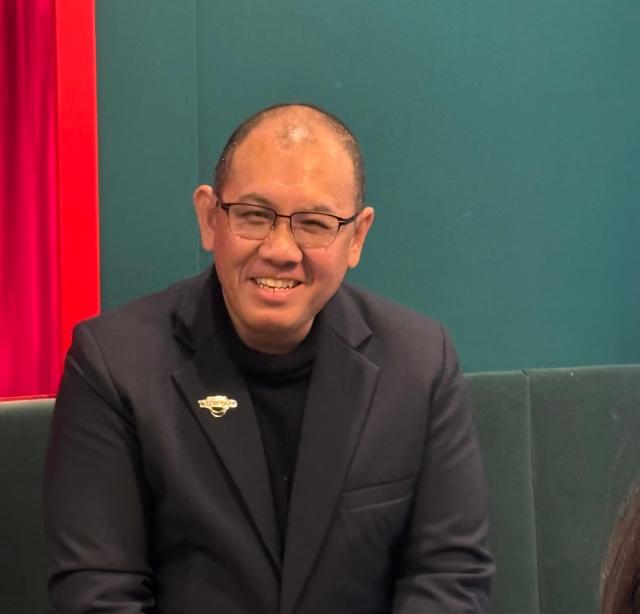 Mr. Vachirachai Sirisumpan speaks during a press briefing at Thai restaurant “Nangraai” in Seoul on February 11, 2026. AJP Ryu Yuna