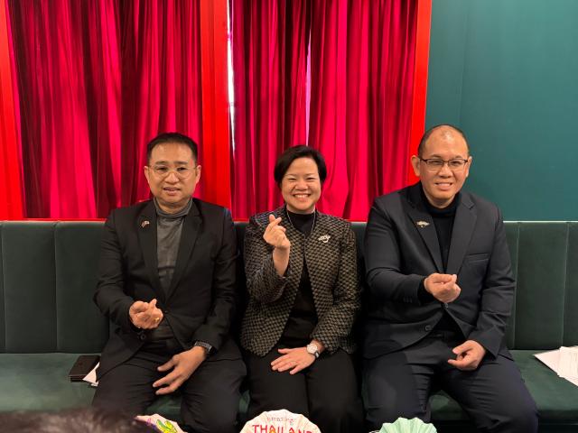 Mr. Pattanapong Pongthongcharoen, Mrs. Siriges Anong Trirattanasongpol and Mr. Vachirachai Sirisumpan pose during a press conference at Thai restaurant “Nangraai” in Seoul on February 11, 2026. AJP Ryu Yuna