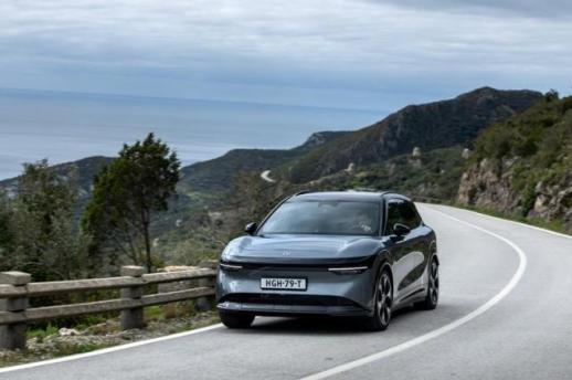 Geely bán 270.167 xe trong tháng 1, Zeekr tăng 100%