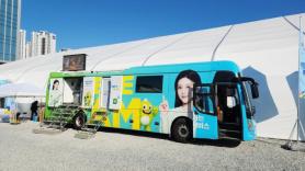 Korean Banks Open Mobile Branches at Highway Rest Stops for Lunar New Year Cash Needs