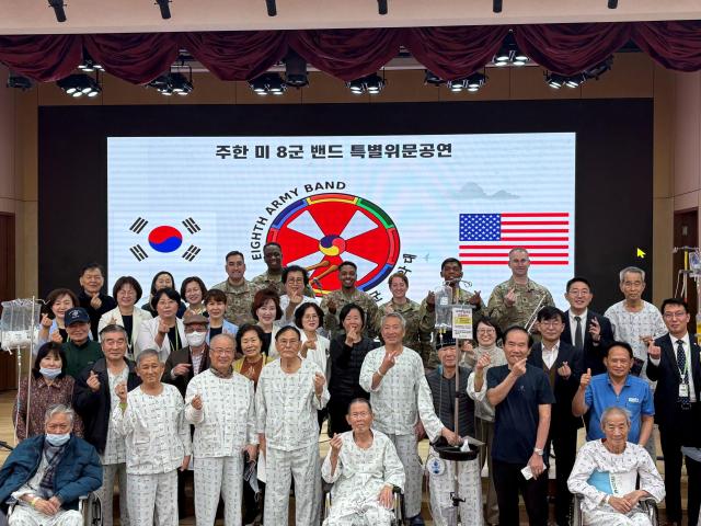 중앙보훈병원에서 LH 설맞이 사회공헌활동이 진행되고 있다 사진LH